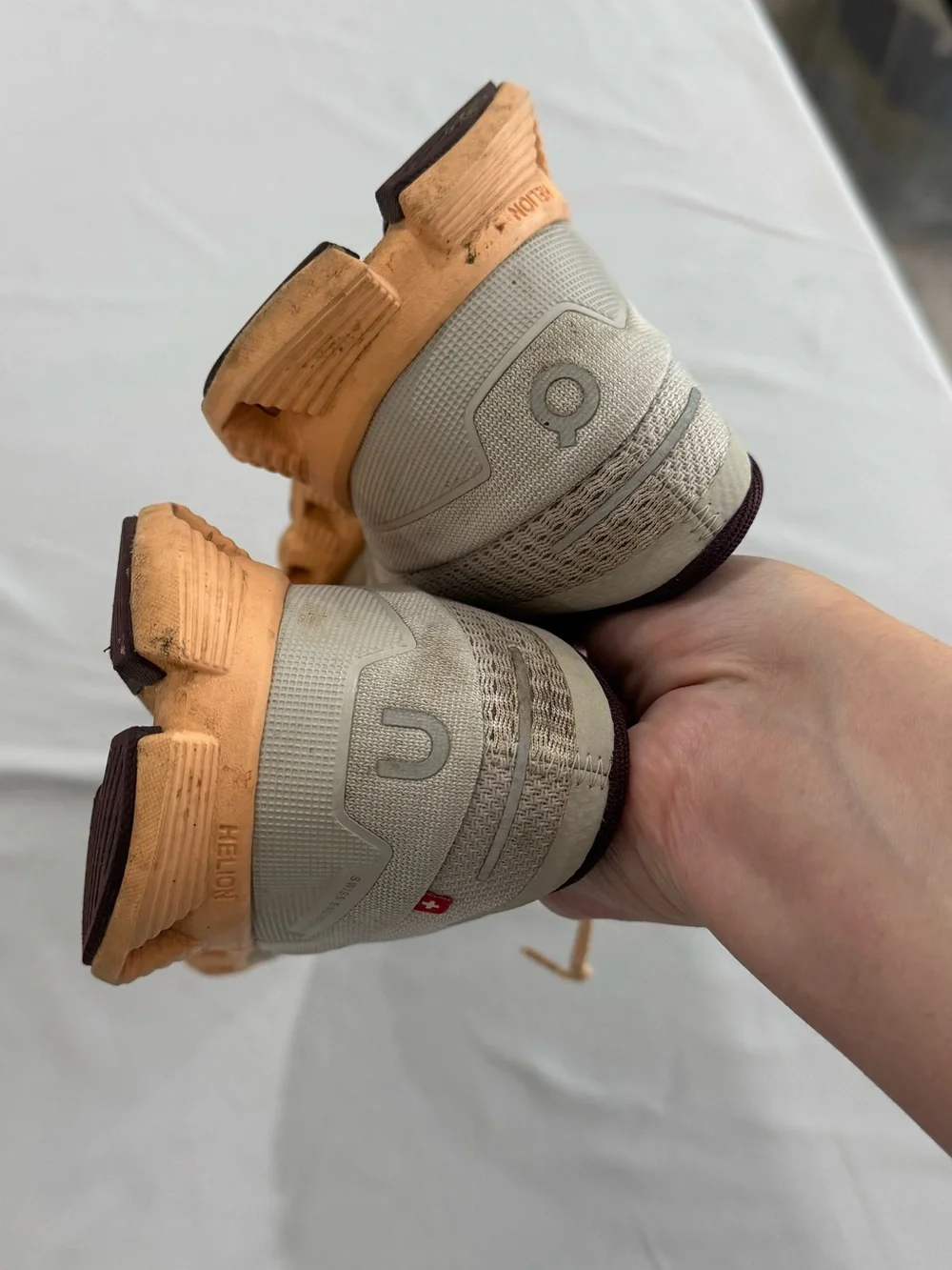Women's On Cloud X training shoes 10.5‎